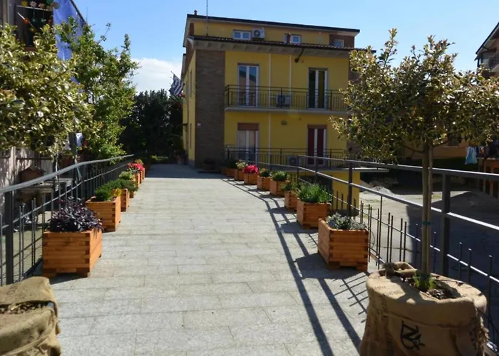 Pavia